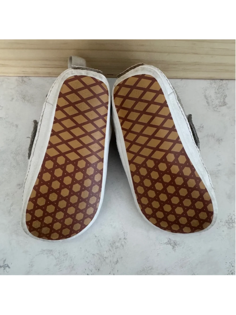 Girls Vans Off the Wall Mermaid Glitter Slip-On Shoes Size 4 Infant Gray